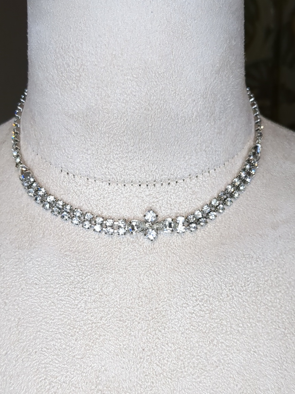 Vintage 60s Rhinestone Necklace Chocker Tennis Style Elegant Formal Wedding - Picture 10 of 10